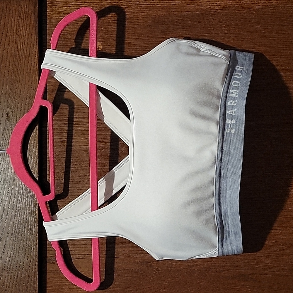 Womens Under Armour sports bra